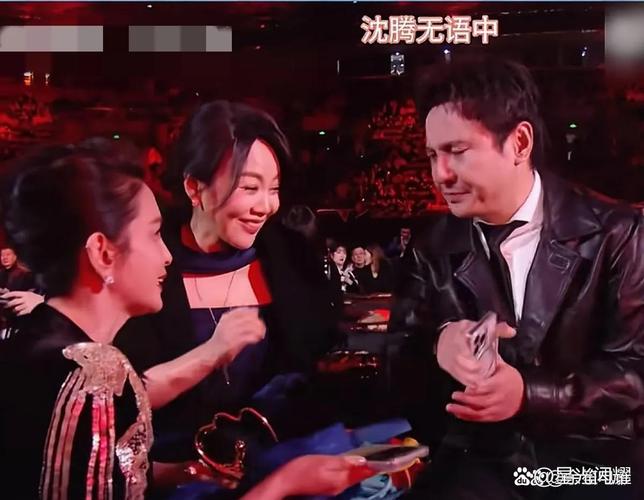 沈腾颁奖又出名场面;沈腾 颁奖